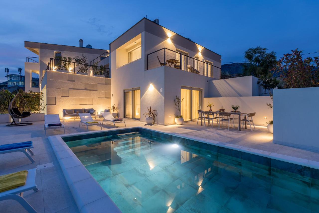Villa Callista Žrnovnica Exterior foto